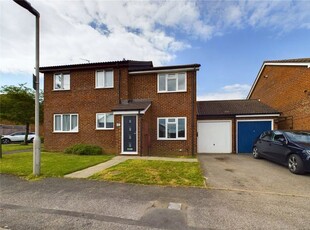 Terraced house to rent in Colston Close, Calcot, Reading, Berkshire RG31