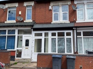 Terraced house to rent in Farnham Road, Birmingham, West Midlands B21