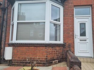 Terraced house to rent in Harcourt Avenue, Scarborough YO12