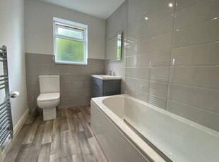 Terraced house to rent in Hatherlow Lane, Hazel Grove, Stockport SK7