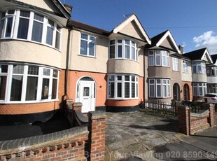Terraced house to rent in Meadway, Ilford IG3