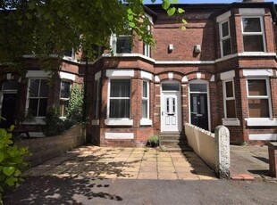 Terraced house to rent in Montrose Avenue, West Didsbury, Didsbury, Manchester M20
