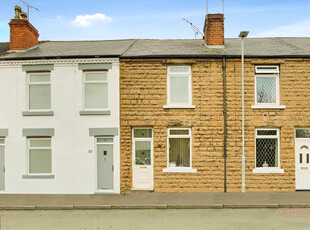 Terraced house to rent in Occupation Road, Hucknall NG15