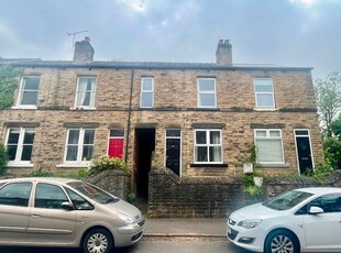 Terraced house to rent in Orchard Rd, Walkley, Sheffield S6