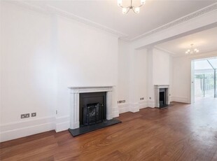 Terraced house to rent in Paultons Square, London SW3