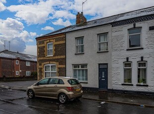 Terraced house to rent in Railway Street, Splott, Cardiff CF24