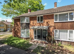Terraced house to rent in South Hill Road, Bracknell RG12