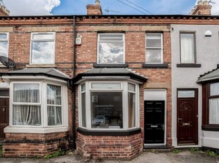 Terraced house to rent in Windsor Street, Beeston, Nottingham NG9
