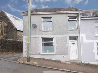 3 bedroom end of terrace house for sale Tonypandy, CF40 1RT