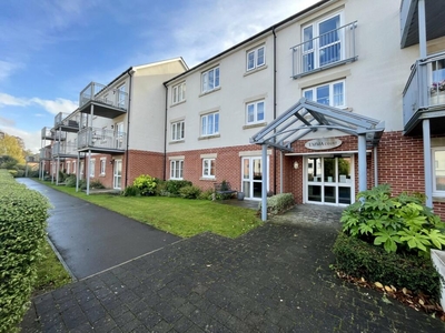 1 bedroom apartment for sale in Emma Court, Southern Road, Basingstoke, RG21