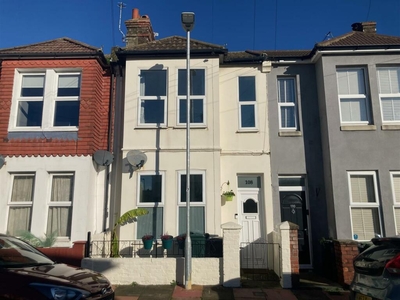 2 bedroom terraced house for sale in Winchcombe Road, Eastbourne, BN22