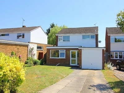 3 bedroom detached house for sale in Amesbury Road, Wigston, LE18