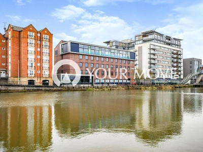 3 bedroom penthouse for sale in Brayford Street, Lincoln, Lincolnshire, LN5