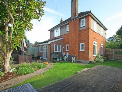 4 bedroom detached house for sale in Ashling Crescent, Bournemouth, BH8