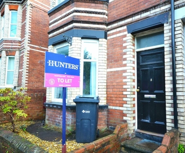 5 bedroom end of terrace house for rent in Magdalen Road, Exeter, EX2 4TU, EX2