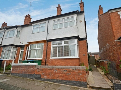 3 bedroom end of terrace house for sale in Kensington Road, Earlsdon, Coventry, CV5