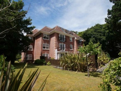 3 bedroom penthouse for sale in Haven Road, Poole, BH13