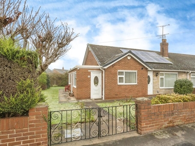 3 bedroom semi-detached bungalow for sale in Pine Hall Road, Barnby Dun, Doncaster, DN3