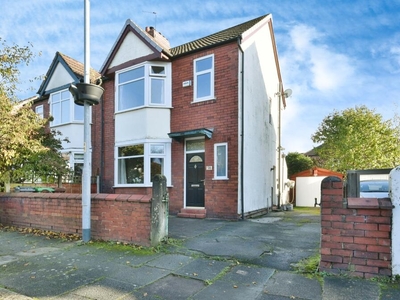 3 bedroom semi-detached house for sale in Beaumont Road, Manchester, Greater Manchester, M21