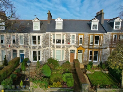 5 bedroom terraced house for sale in Whiteford Road, Mannamead, Plymouth, PL3