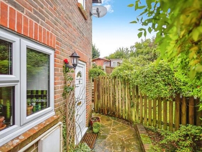 1 Bedroom End Of Terrace House For Sale In Heathfield, East Sussex