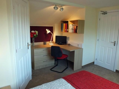 2 Bedroom Apartment For Rent In Harborne