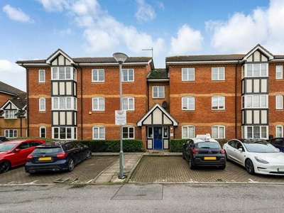 2 Bedroom Apartment For Sale In Chingford