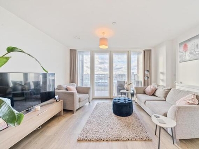 2 Bedroom Apartment For Sale In Goodwood Road, London