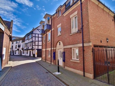 2 Bedroom Apartment For Sale In Worcester City Centre