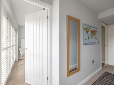 2 Bedroom Detached House For Rent In Windlesham, Surrey
