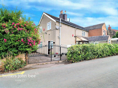 2 Bedroom Semi-detached House For Sale In Stockton Brook