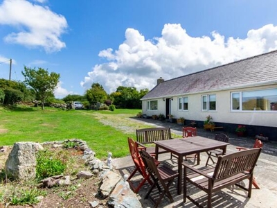 3 Bedroom Bungalow For Sale In Amlwch, Isle Of Anglesey