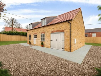 3 Bedroom Detached House For Sale In Glentworth, Lincolnshire
