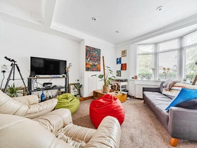 3 Bedroom House For Rent In Tottenham, London