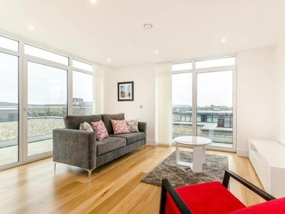 3 Bedroom Penthouse For Sale In Eltham, London