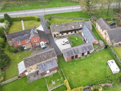 4 Bedroom Barn Conversion For Sale In Loundsley Green