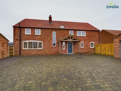 4 Bedroom Detached House For Sale In Osgodby