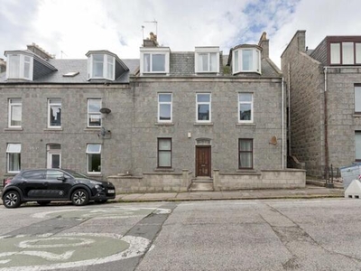4 Bedroom Flat For Rent In Aberdeen