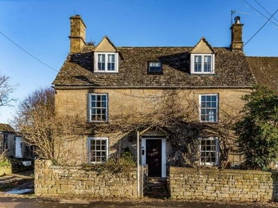4 Bedroom Semi-detached House For Rent In Chipping Norton