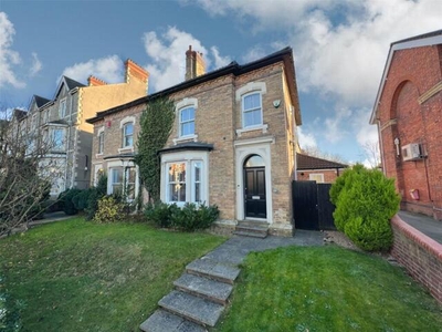 4 Bedroom Semi-detached House For Sale In Old Town, Swindon