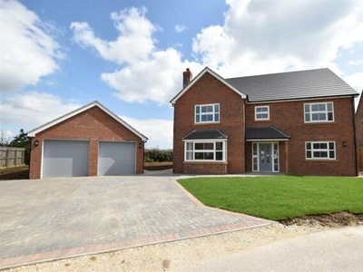 5 Bedroom Detached House For Sale In Jacobs Close, Utterby