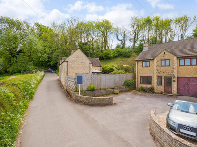 5 Bedroom Detached House For Sale In Tetbury