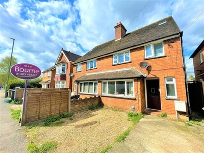 5 Bedroom Semi-detached House For Rent In Guildford, Surrey