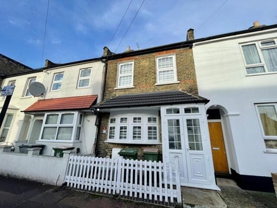 5 Bedroom Terraced House For Sale In Canning Town