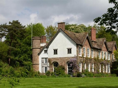9 Bedroom Country House For Sale In Ross-on-wye