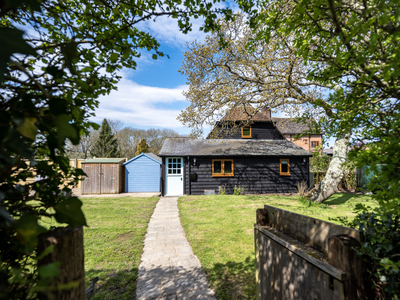 Stable Cottage, Tickfold Farm, Kingsfold, West Sussex