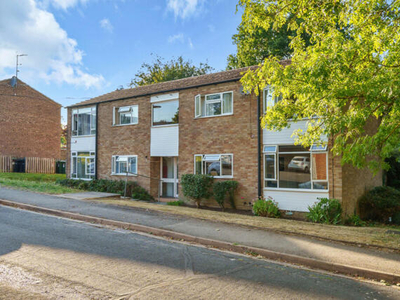 1 Bedroom Apartment For Sale In Great Bookham, Leatherhead