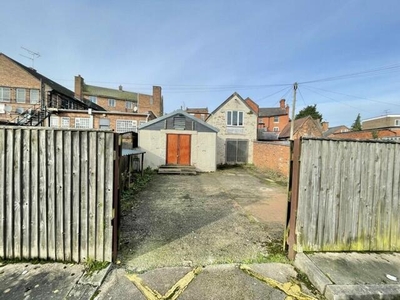 1 Bedroom Barn Conversion For Sale In White Lion Meadow