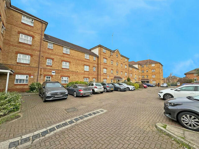 1 Bedroom Flat For Sale In Ilford, Essex
