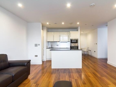 2 Bedroom Apartment For Rent In Cardiff, Cardiff (of)